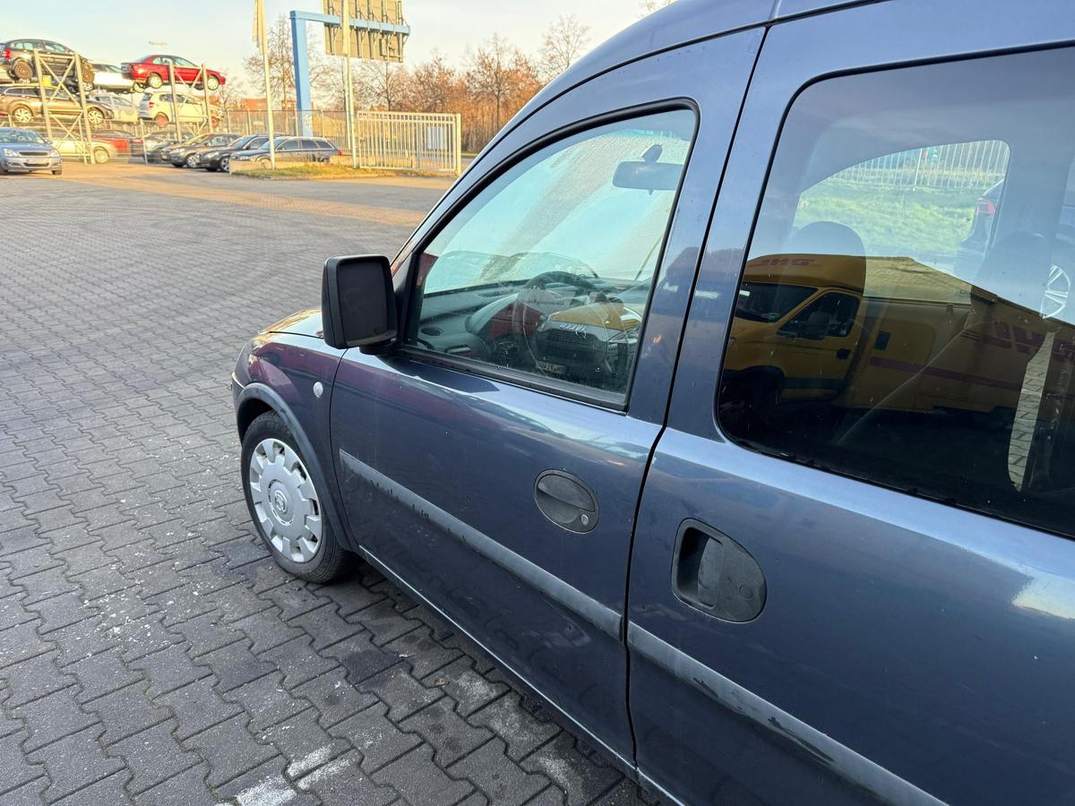 Opel Combo C original T&uuml;r vorn links Z168 Metroblau Rohbau BJ06